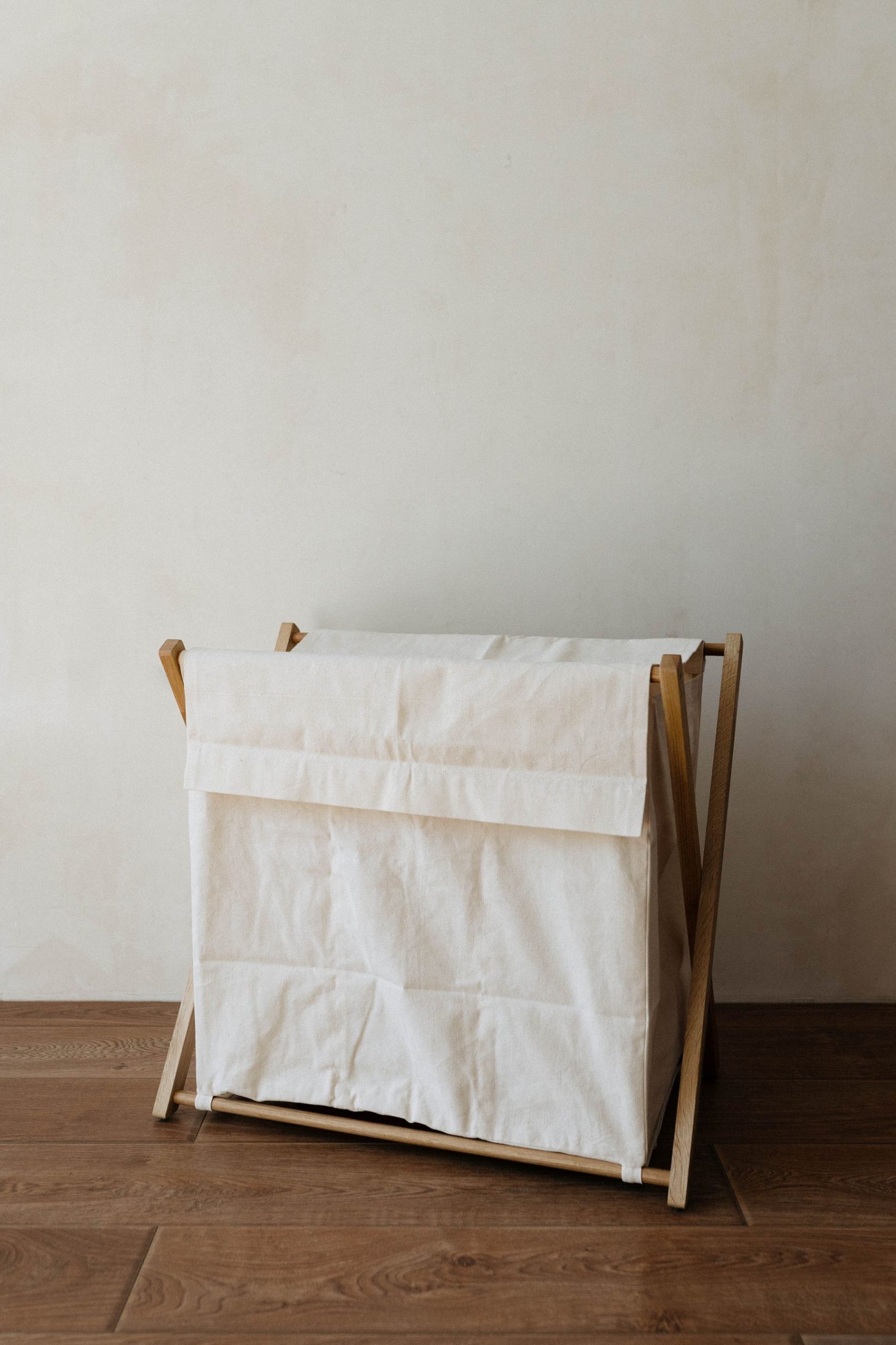 Корзина для белья с 4 отделениями