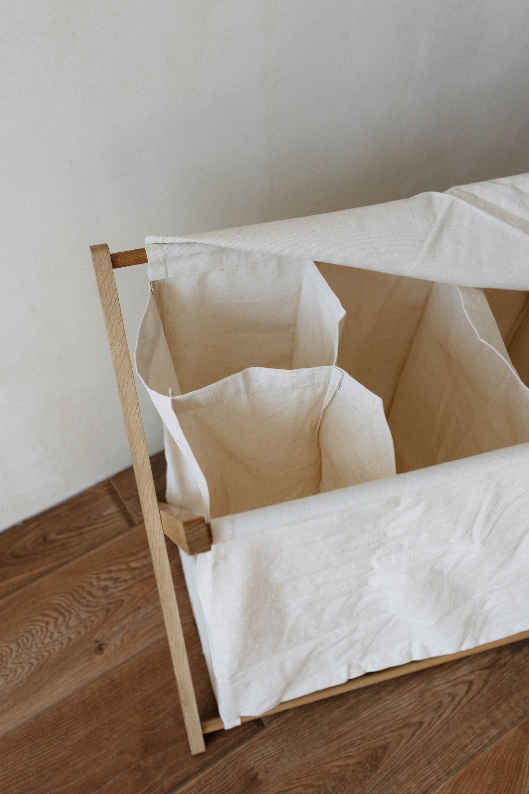 Корзина для белья с 4 отделениями — изображение 4